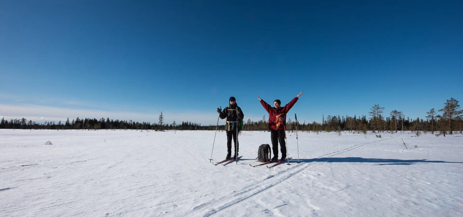 Skidåkare på skaren i Koppången.